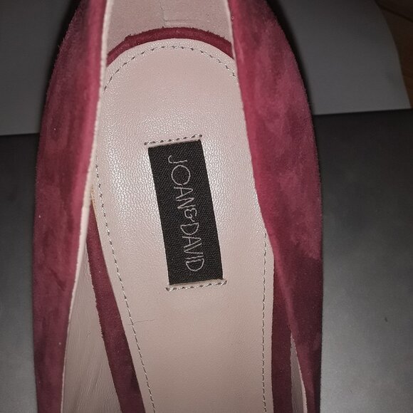 Joan & David Daerina SZ 7 M Raspberry Pink Red Suede 4" Heel Almond Toe Pumps - Picture 7 of 9